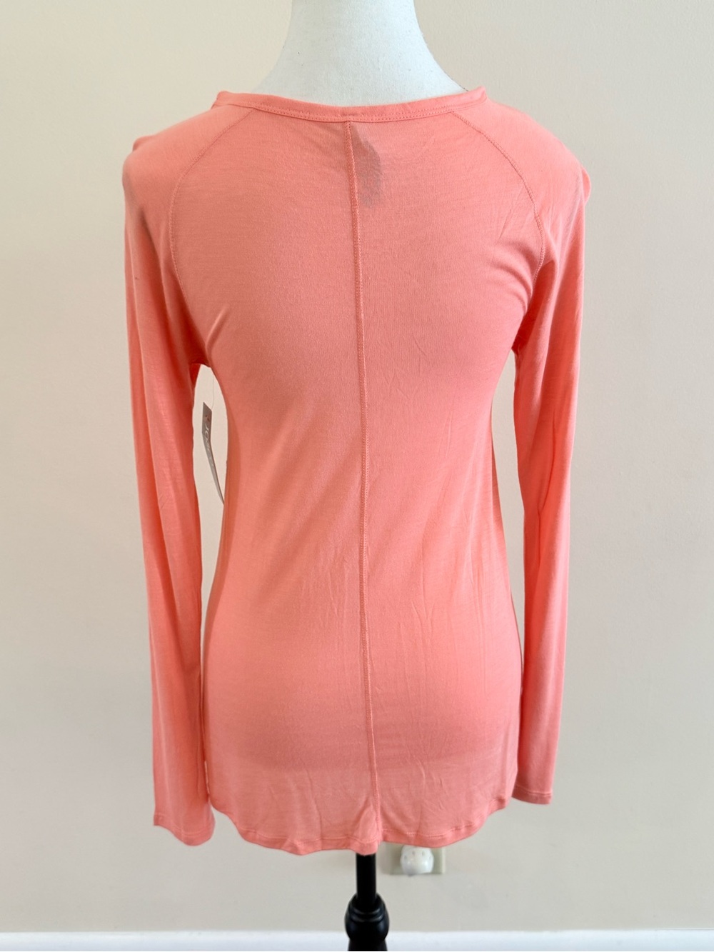 Women's Long-Sleeve Notch-Neck Tee in Coral Pink size Medium - Picture 3 of 6